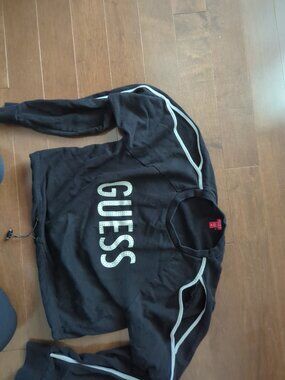 Guess top crop